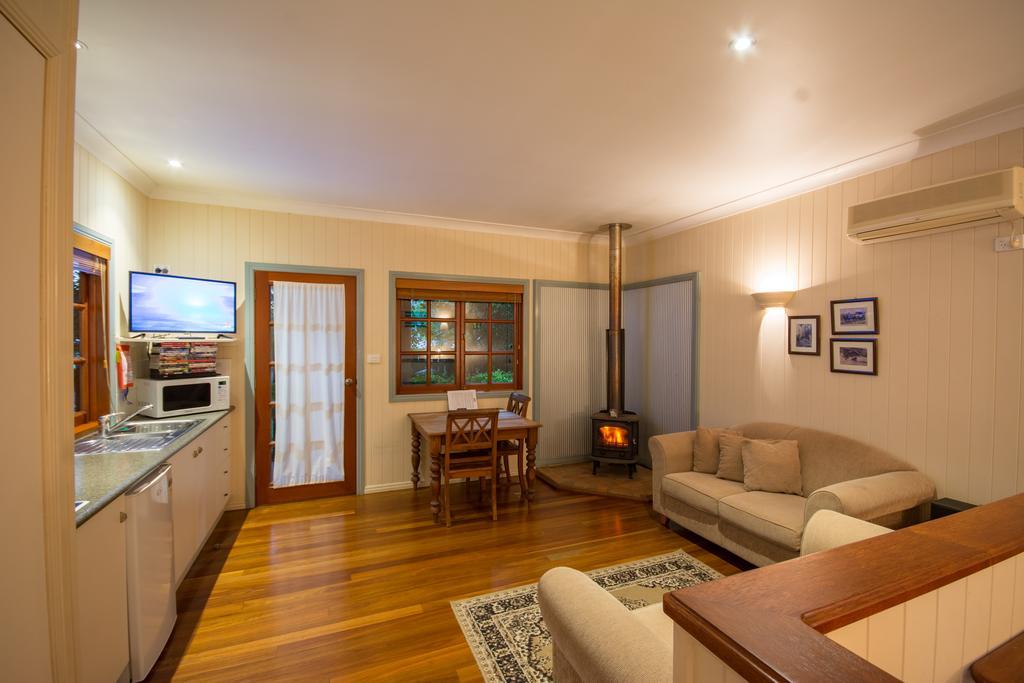 Allumbah Pocket Cottages Yungaburra Ngoại thất bức ảnh