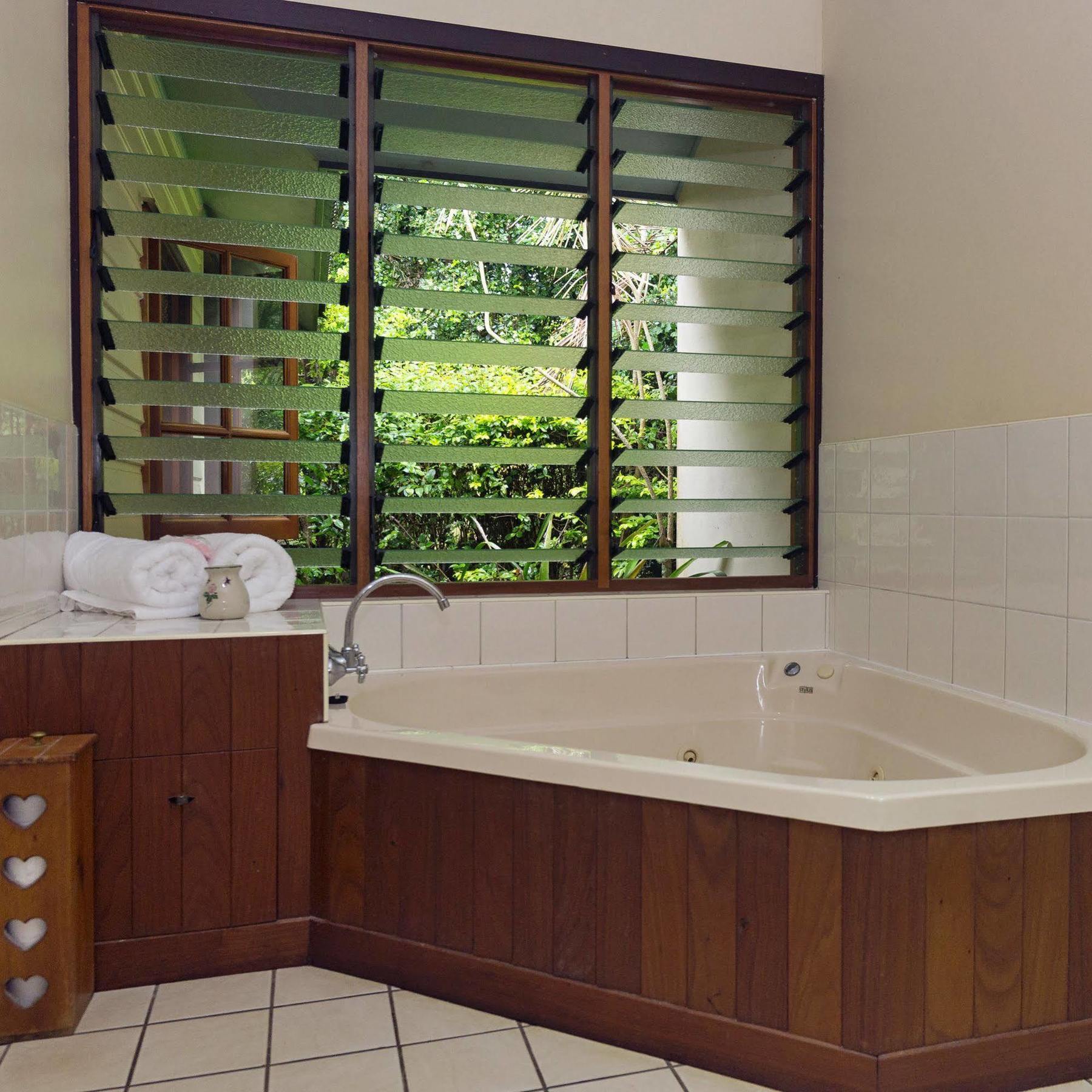 Allumbah Pocket Cottages Yungaburra Ngoại thất bức ảnh
