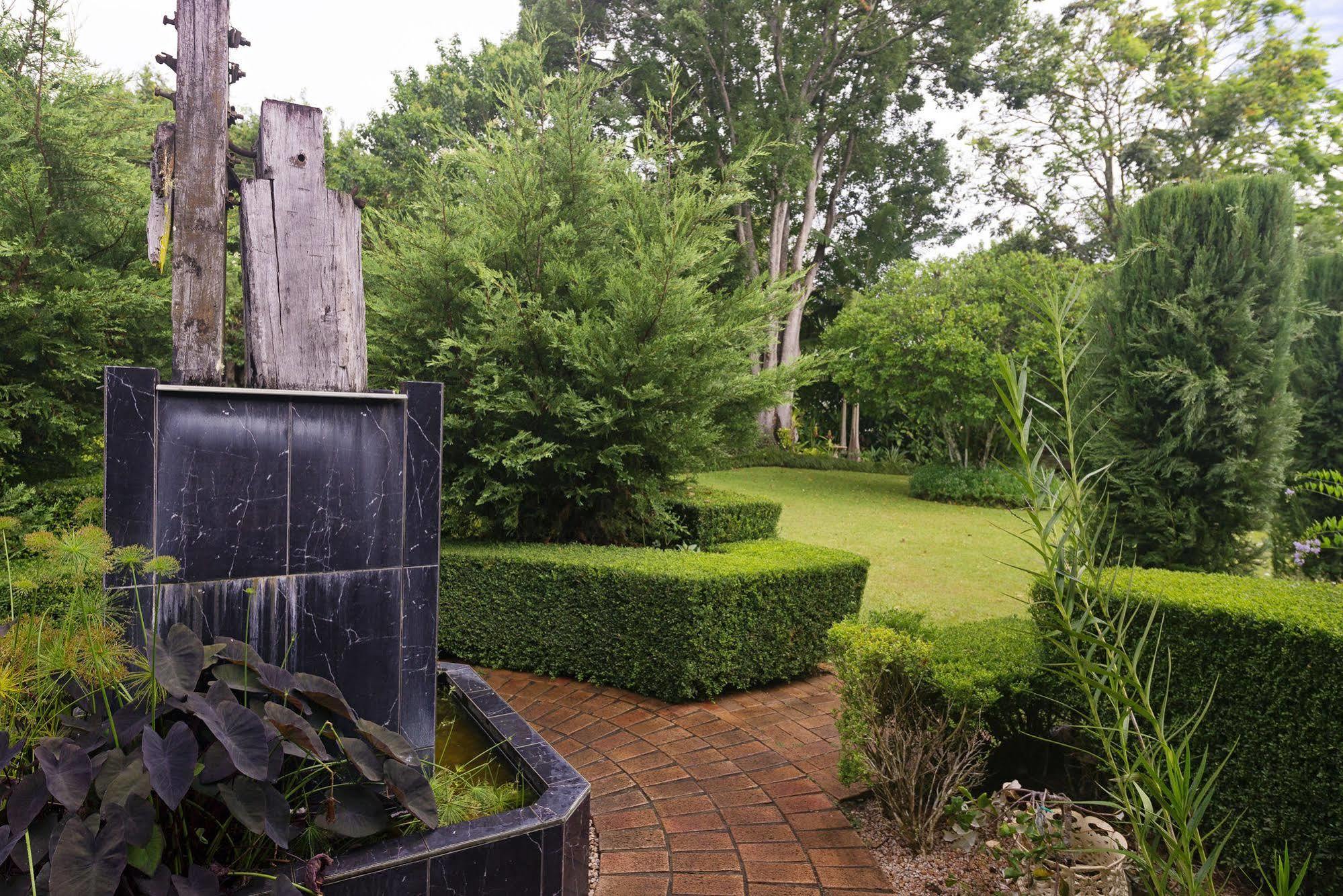 Allumbah Pocket Cottages Yungaburra Ngoại thất bức ảnh